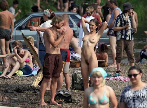 Girls Naked In Front Of Public