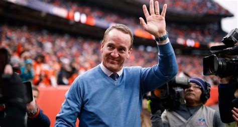 Peyton Manning Named To University Of Tennessee Faculty In Communications