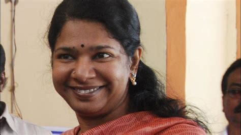 Dk Mdmk Come Out In Support Of Kanimozhi Over Hindi Row