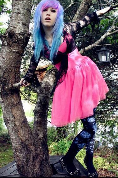 Pink And Blue Scene Hairi Just Really Love Her Dress Lol Emo