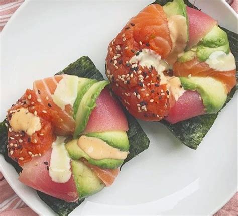 Sushi Bagel Sashimi Caprese Salad Bagel Tuna Glorious Raw Favorite Recipes Fish Pisces