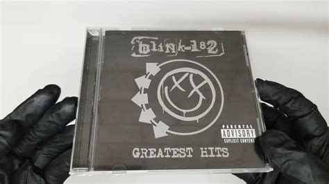 Blink Greatest Hits Explicit Lyrics Cover Cd Artwork Hd Unboxing Lyrics Booklet Livret Youtube