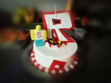 Roblox Cake Cake Roblox Cake Fondant Cakes