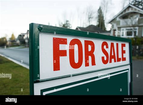 For Sale Sign Stock Photo Alamy