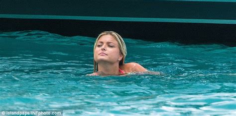 love island s zara holland shows off her curves in a sizzling bikini in barbados daily mail online