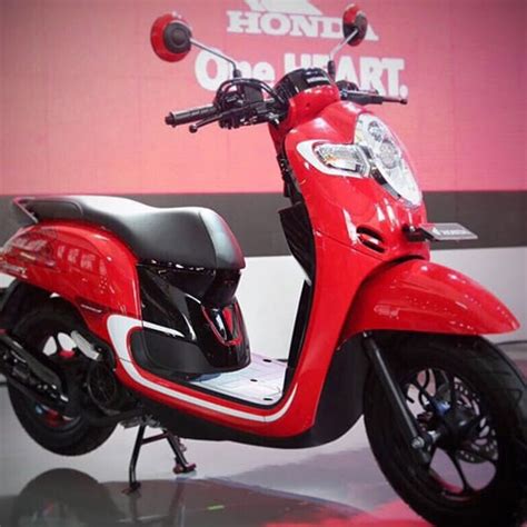 Gambar Motor Scoopy Stylish Matte Red | rosaemente.com
