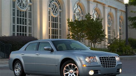 chrysler recalls 349 000 vehicles for ignition switch