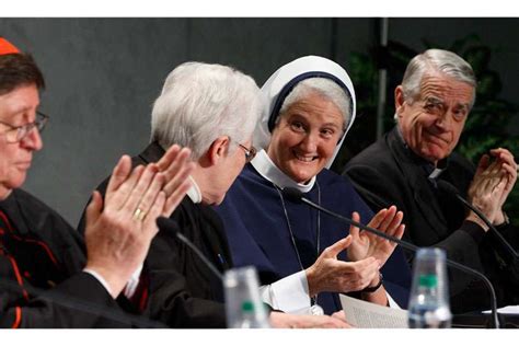 vatican seeks to bury the hatchet with american nuns