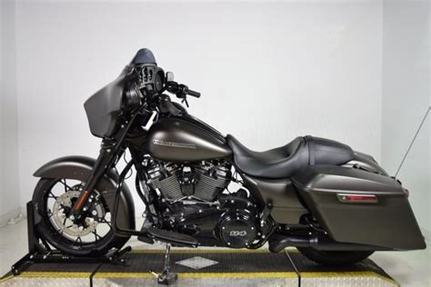 2020 Harley Davidson Flhxs Street Glide Special River Rock Gray