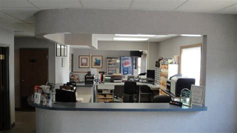The veterinary center of hudson. VCA Advanced Veterinary Care Center in Fishers, 7712 ...