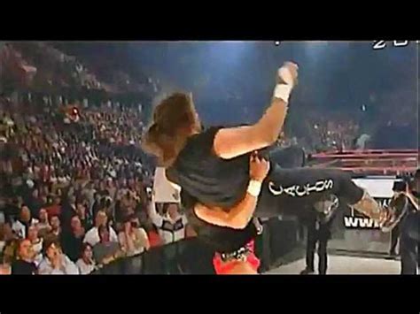 This was a pretty awesome violent spectacle. Page 2 - WWE Classics: Mick Foley vs Randy Orton ...