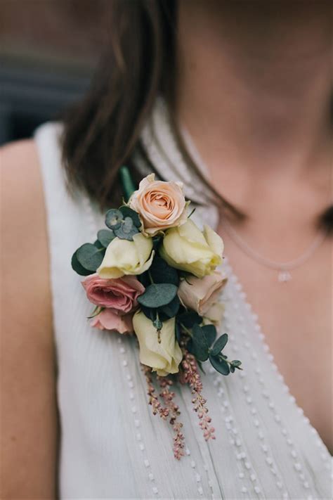 28 Unique Wedding Buttonhole Ideas