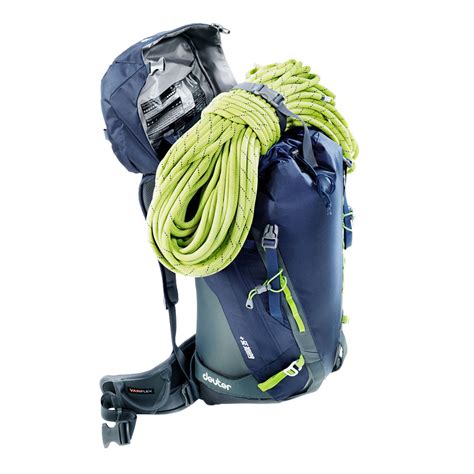 The deuter guide 35+ backpack is a piece of mountaineering genius that is now slimmer, lighter and more comfortable than ever. Deuter Guide 35 Backpack - AW18 | SportsShoes.com