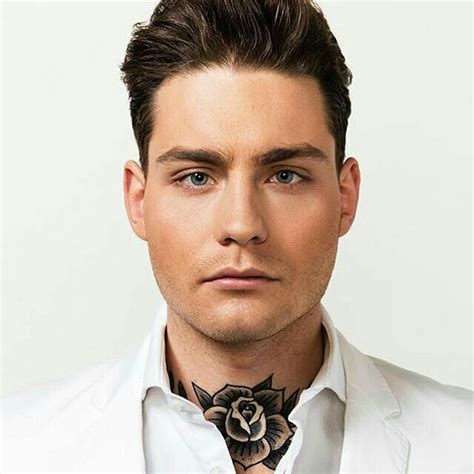 Zoek naar goedkope zomerbanden, winterbanden en vierseizoenenbanden bij tientallen online bandenwinkels. Douwe Bob | D O U W E | Pinterest | Bobs and Celebs