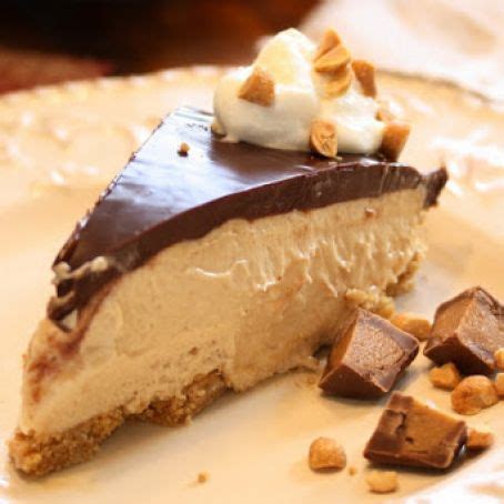 First we're going to start by making the extra thick oreo crust. Texas Chocolate Peanut Butter Pie Recipe - (4.3/5)