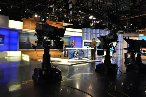 Abc 13 wzzm positively had an unassuming early period. PHOTOS: New ABC-13 set debut | abc13.com