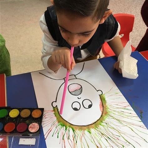 Mediante su práctica los pequeños. Actividad soplo | Actividades de pintura para niños ...