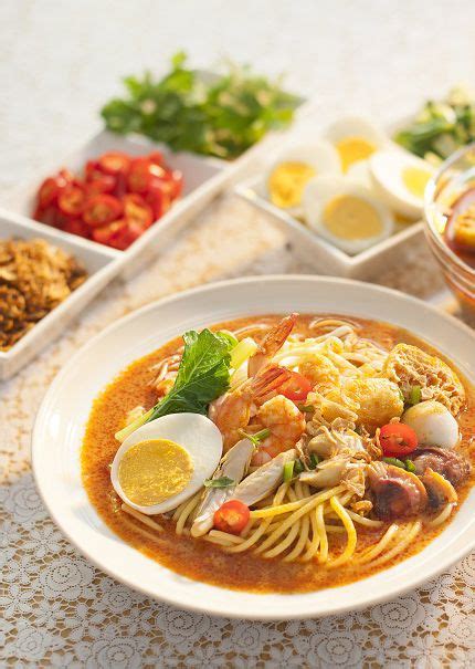 You will find other mee goreng recipes from different regions. Curry Mee | Food dishes, Recipes, Curry recipes