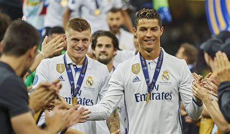Ronaldo kroos is on facebook. Kroos: Ronaldo der beste Mitspieler meiner gesamten ...
