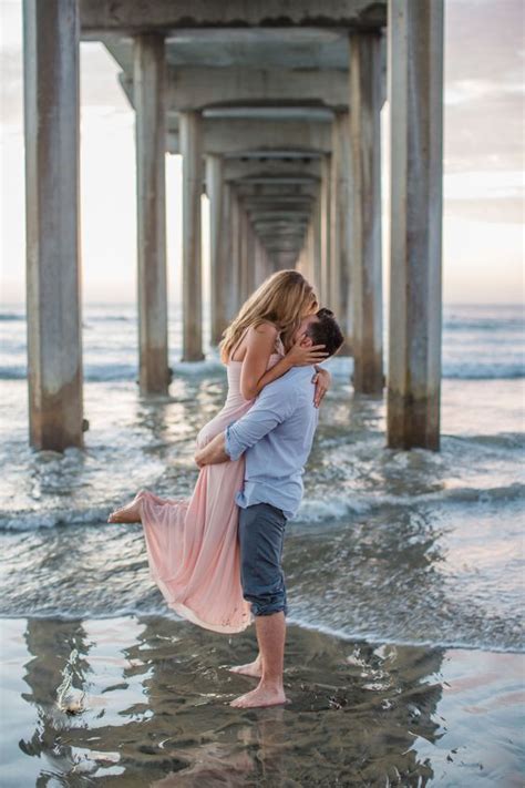 30 Romantic Beach Engagement Photo Shoot Ideas Page 3 Of 3 Deer Pearl Flowers