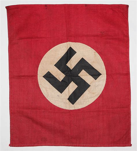 M005. SMALL WWII GERMAN NATIONAL FLAG - B & B Militaria