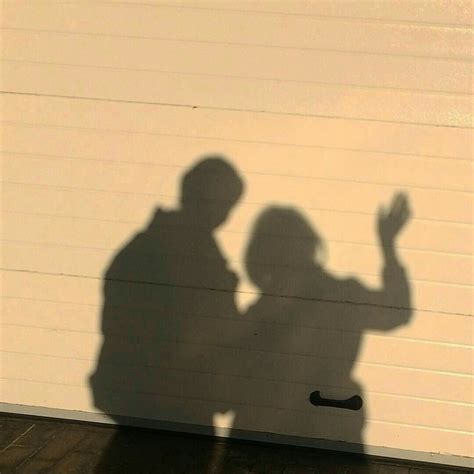 ̗̀ pinterest narayani ̖́ couple shadow shadow photography couples