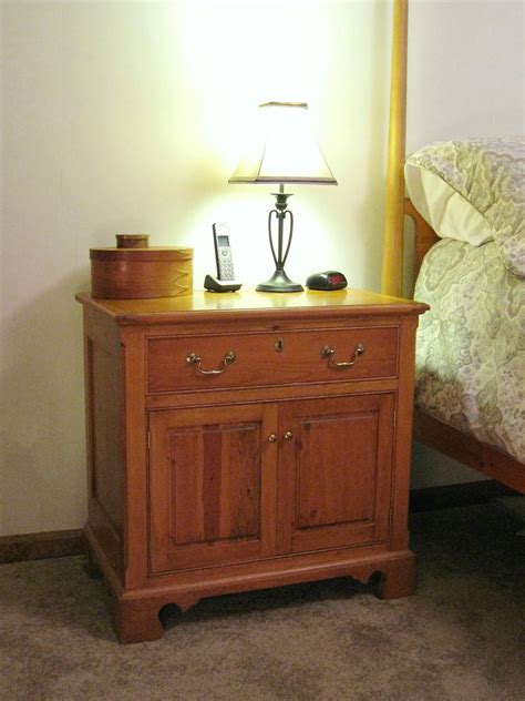 woodwork bedside nightstand plans  plans