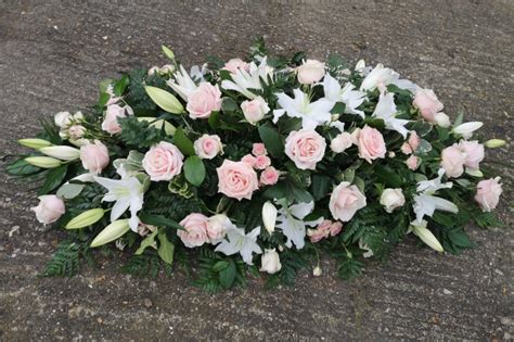 White Lilies And Pink Roses Coffin Spray Buy Online Or Call 020 3198 0358