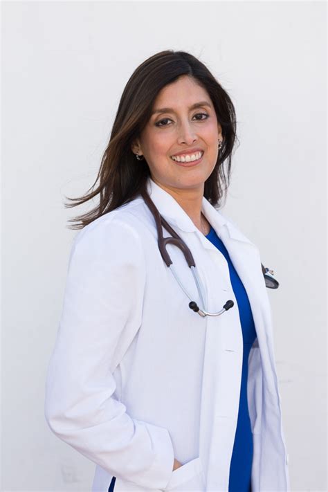 Doctor Portraits Advertising Photography Miami Outdoor Headshots