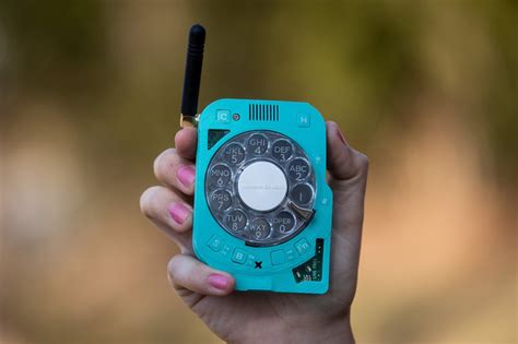 A Space Engineer Has Built Her Own Cell Phone With A Rotary Dial