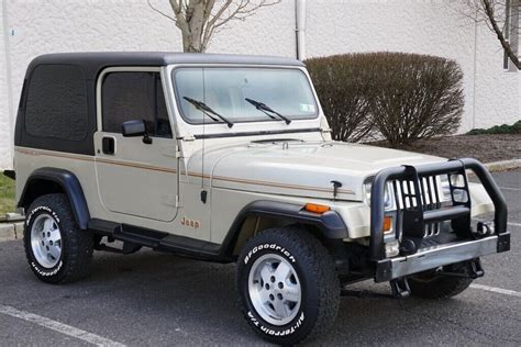 How Jeep Fans Learned To Embrace The Jeep Wrangler Yj Ebay Motors Blog
