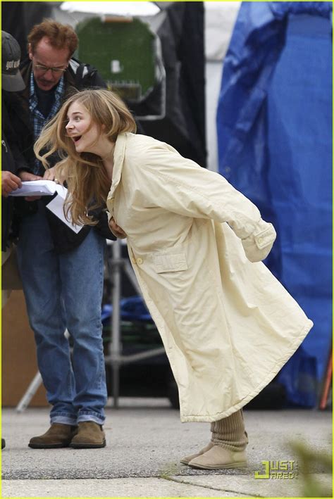 chloe moretz whips her hair on hick set photo 412014 photo gallery just jared jr