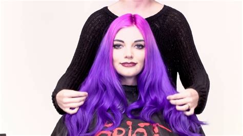 Chances are they headed to their celebrity stylist to perfect the look, but ombre hair can be achieved from the comfort of your own bathroom. how to ombre your hair with splat hair dye - YouTube