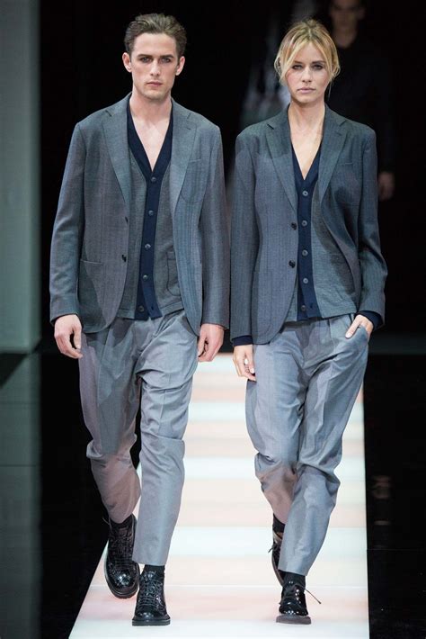 Giorgio Armani Fall 2015 Menswear Fashion Show Unisex Fashion