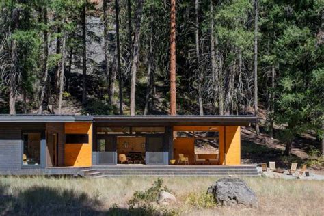 Modern Mountain Cabin Methow Valley Prentiss Balance Wickline Architects