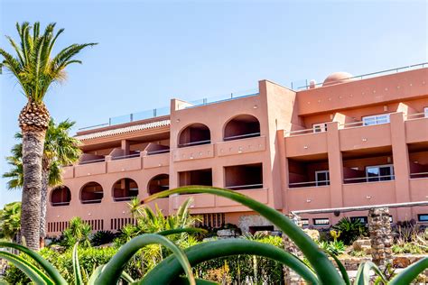It feels like beeing in bali or the idea i have of bali :p Pin de Q Hotels en Hotel El Cortijo de Zahara 4* (Zahara ...