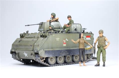 M113a1 Apc W 04 Crews And 01 Girl Full Interior Vietnam War 135 Pro