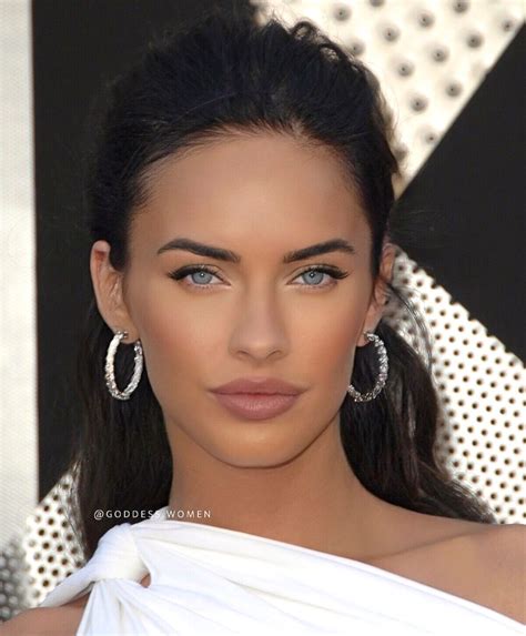Gorgeous Girls Beautiful Women Face Blender Beauty Makeup Hair Makeup Megan Fox Adriana
