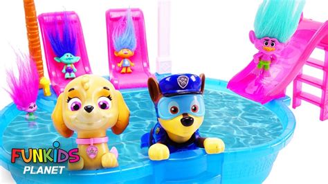 Paw Patrol Pool Party Bath Toys Paddlin Pup Underwater With Poppy