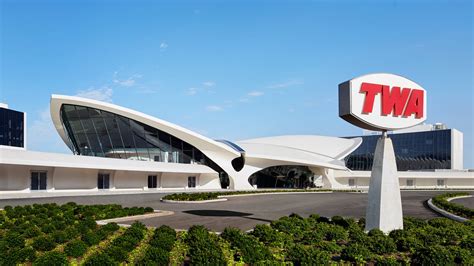 Twa Hotel At Jfk Airport Retro Airport Property Opens In New York