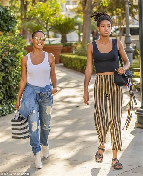 jada pinkett smith s daughter willow towers over her tiny mom as they bond during retail therapy