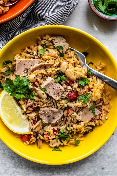 I'm currently not an instant pot owner but i'm a prospective one. Mediterranean Instant Pot Rice with Tuna | Killing Thyme