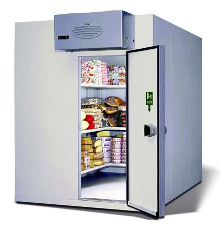 Centrale di piccole dimensioni con tre compressori dorin k200cc che possono ristoaffari propone una vasta gamma di celle freezer e frigo usare per supermercato. POLZOT - POLZOT BELLUNO - FORNITURE E ASSISTENZA DI ...