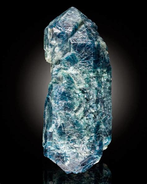 Apatite Geology In