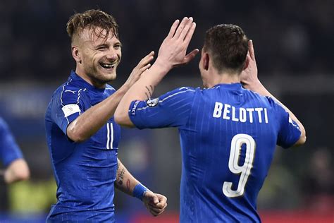 Maglia gara a manica corta. Italia-Svezia: San Siro pronto a trascinare gli Azzurri ...