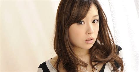 Japanese Sexy Model Meguru Kosaka