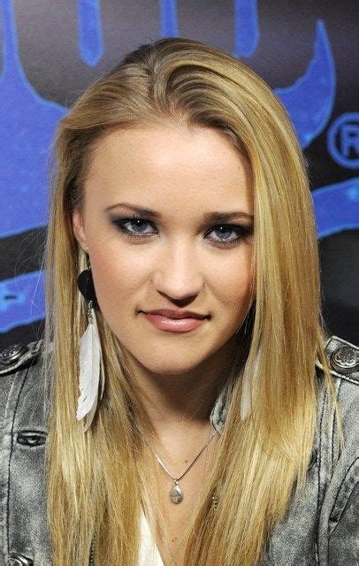 Emily Osment Bra Size Age Weight Height Measurements Celebrity