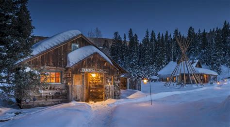 Winter Lodges Cozy Places To Book For Snowy Getaways Dunton Hot