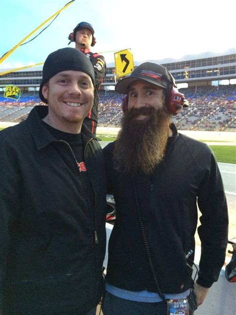 Gas monkey garage is actually just what its name says it is. Pin by Susan Woods on Gas Monkey Garage & Gas Monkey Bar N ...
