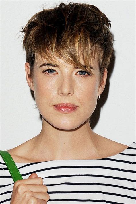 Short trims with no designs are probably the most low maintenance men's haircuts. Agyness Deyn - I love this gal! - simple, low maintenance look | Short shaved hairstyles, Hair ...